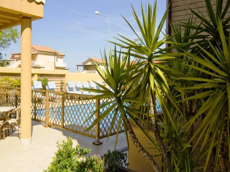 Hotel Residence Il Conero 2 Нумана Екстериор снимка